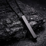 Steel Party Wear Golden Metal Square Chain Glossy Bar Pendant